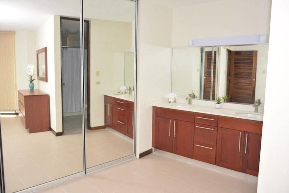 The Plaza Suites Humacao Εξωτερικό φωτογραφία