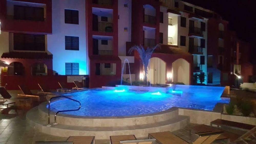 The Plaza Suites Humacao Εξωτερικό φωτογραφία